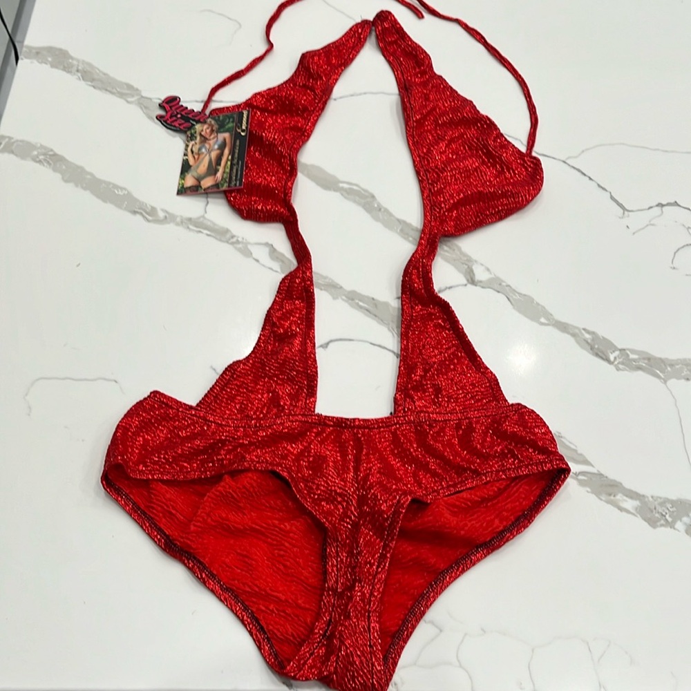 Exposed by Magic Silk women’s Plus Size 1X-3X Monokini Teddy Lingerie Metallic